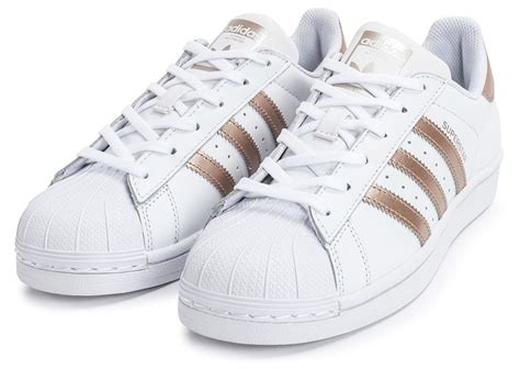 adidas superstar rose gold stripes.